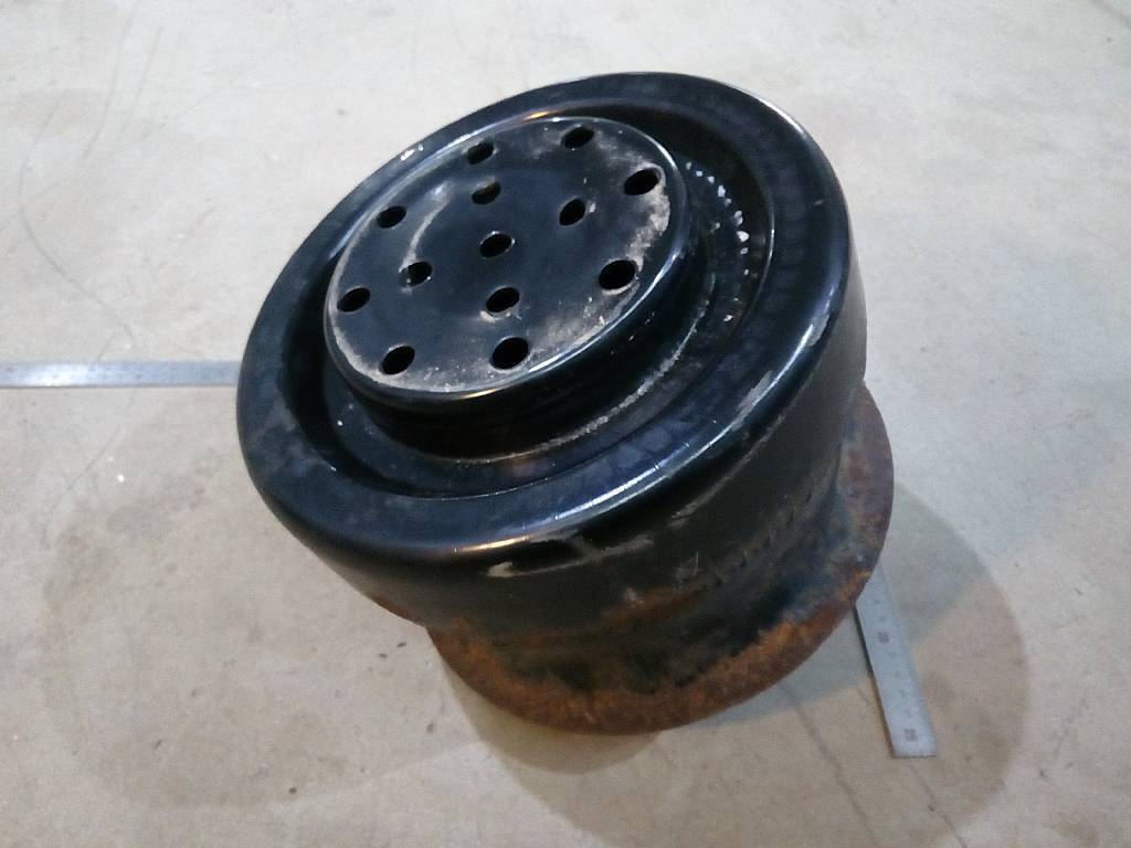 стакан подушки передней подвески б/у - 1